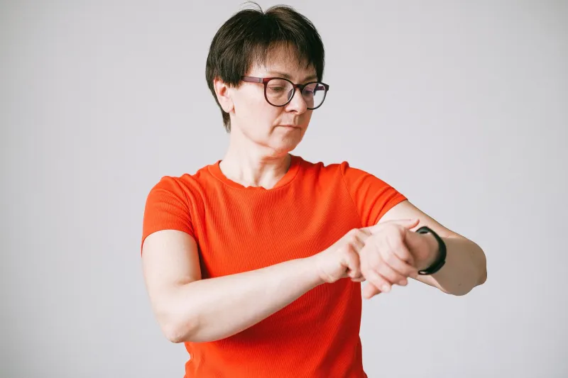My Fitness Tracker Gave Me a Guilt Trip and I Only Sat Down to Eat a Sandwich